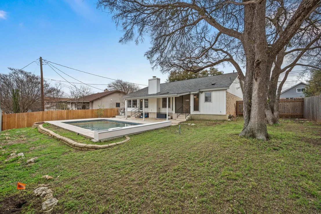Photo of 4102 Tamarack TRL