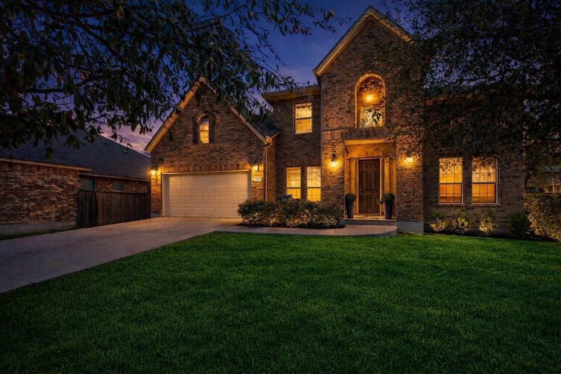 Photo of 3028 Silvergrass CV