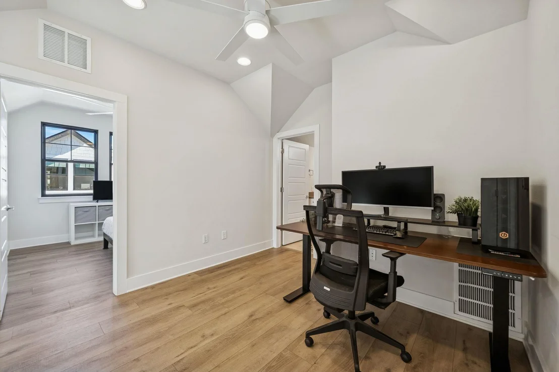 Photo of 3322 McCurdy ST