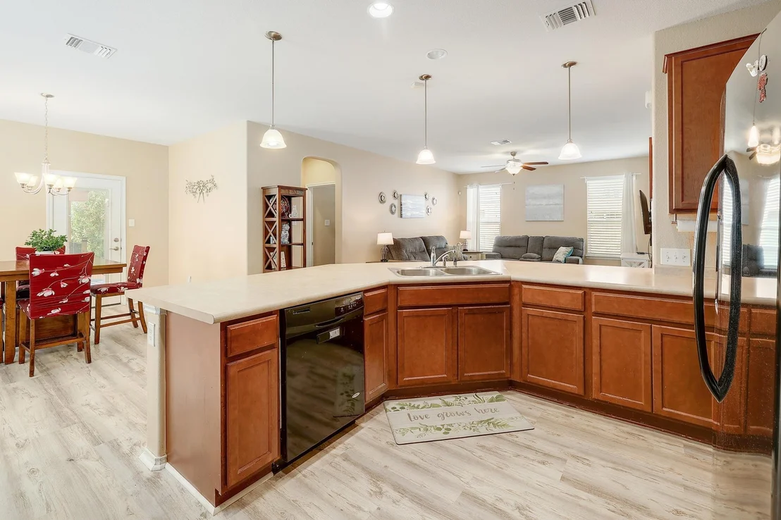 Photo of 217 Sheepshank DR