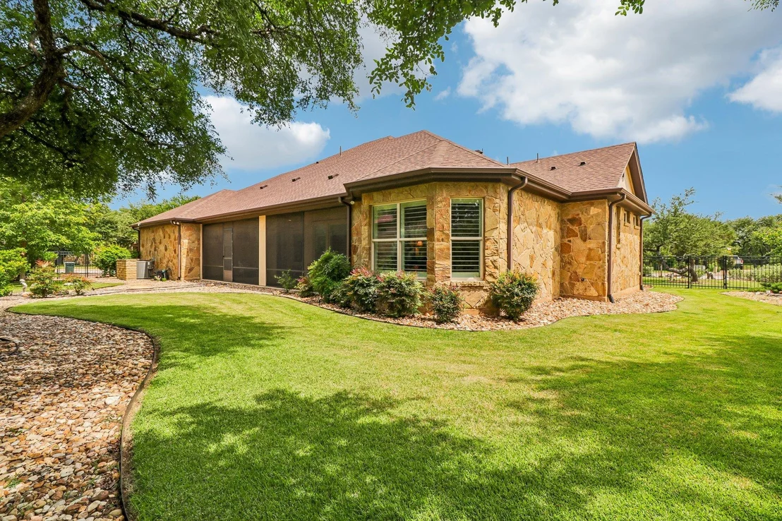 Photo of 1302 Big DR