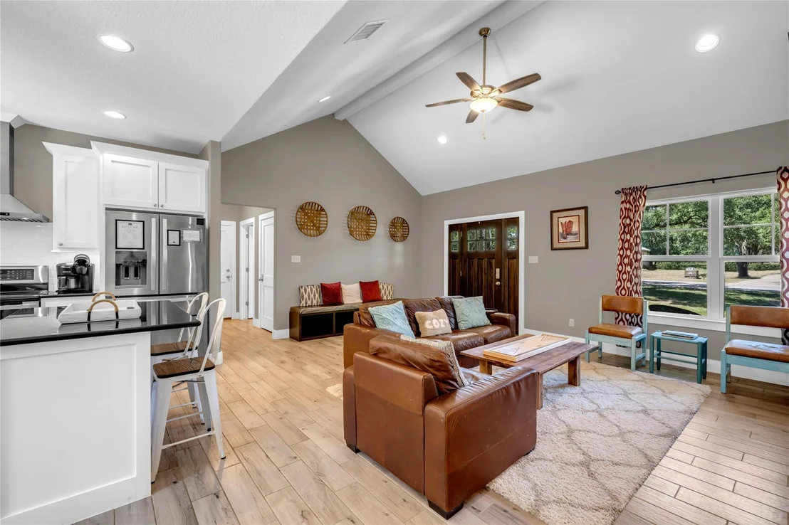 Photo of 113 Winding Oak DR