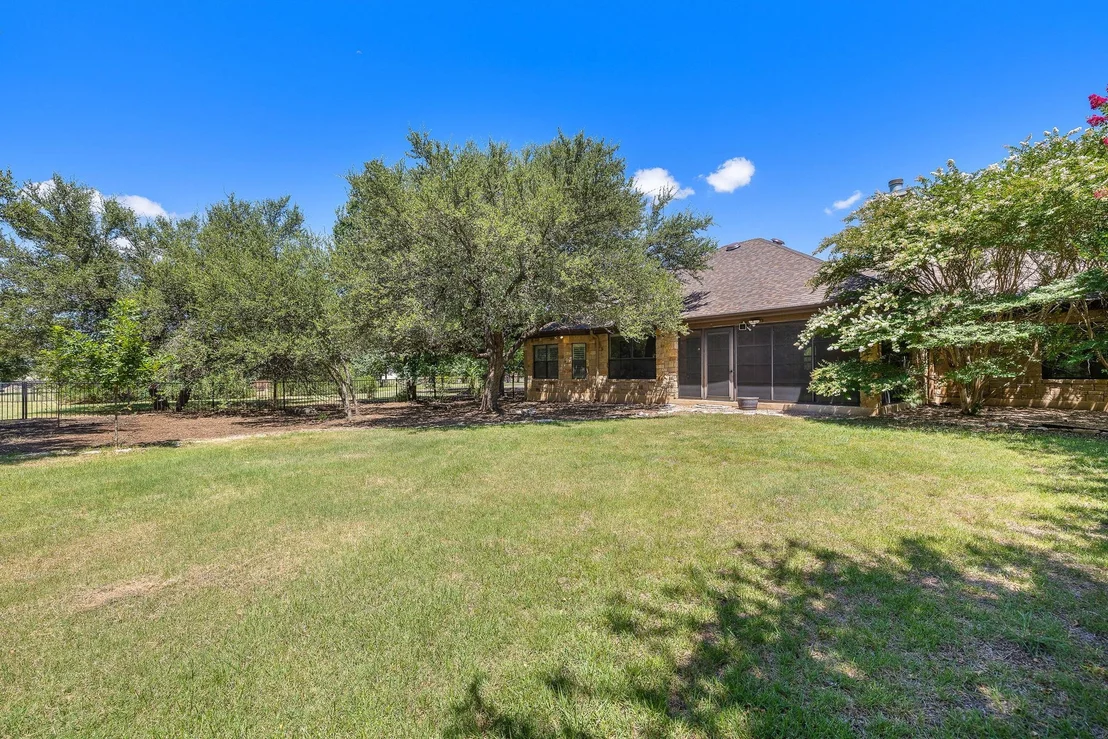 Photo of 165 Silverado DR