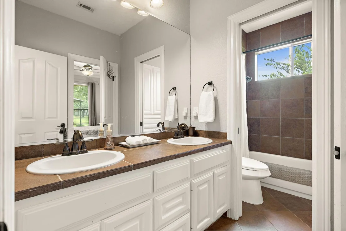 Photo of 9608 Streamside DR