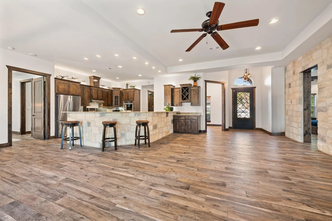 Photo of 303 Emerald WAY