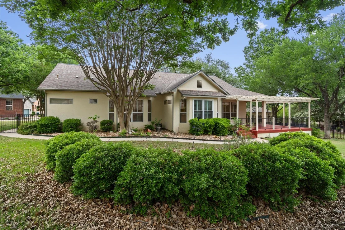 Photo of 106 Swallowtail CIR