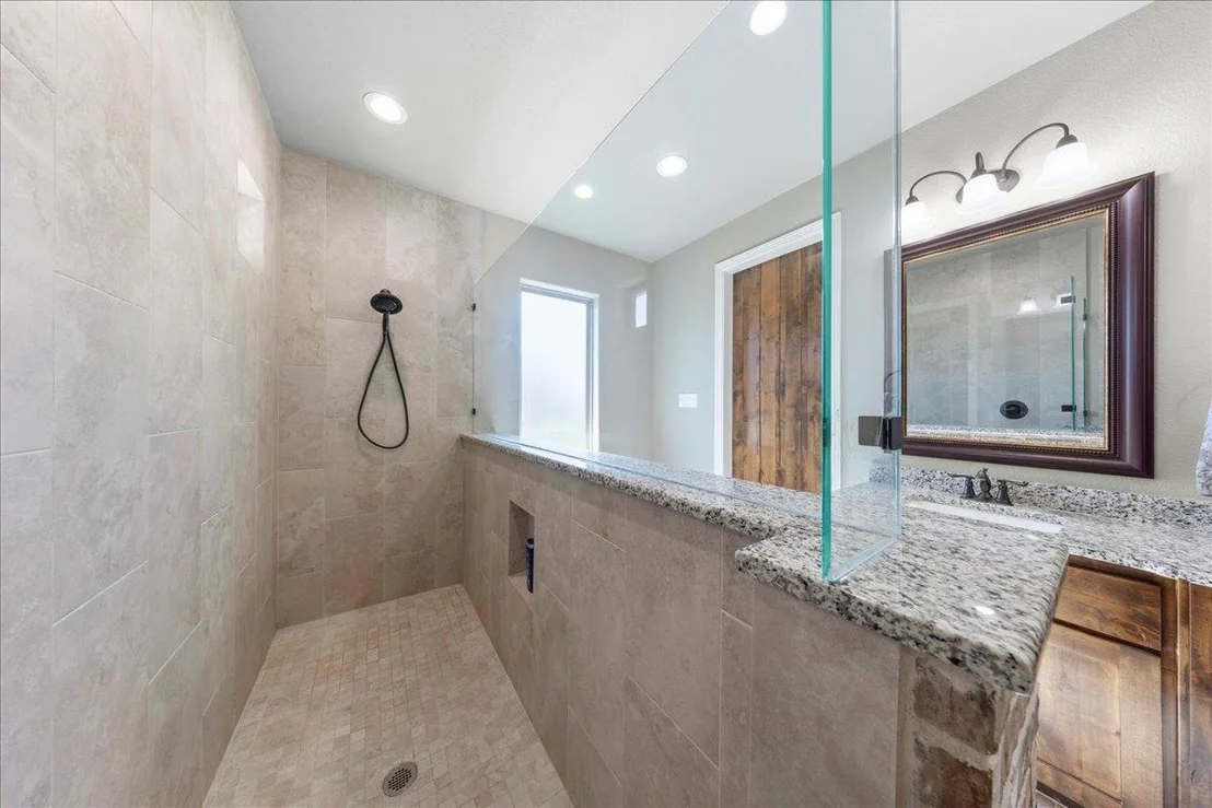 Photo of 3810 Green Tree LOOP