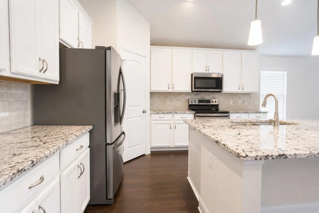 Photo of 7501 Lombardy LOOP