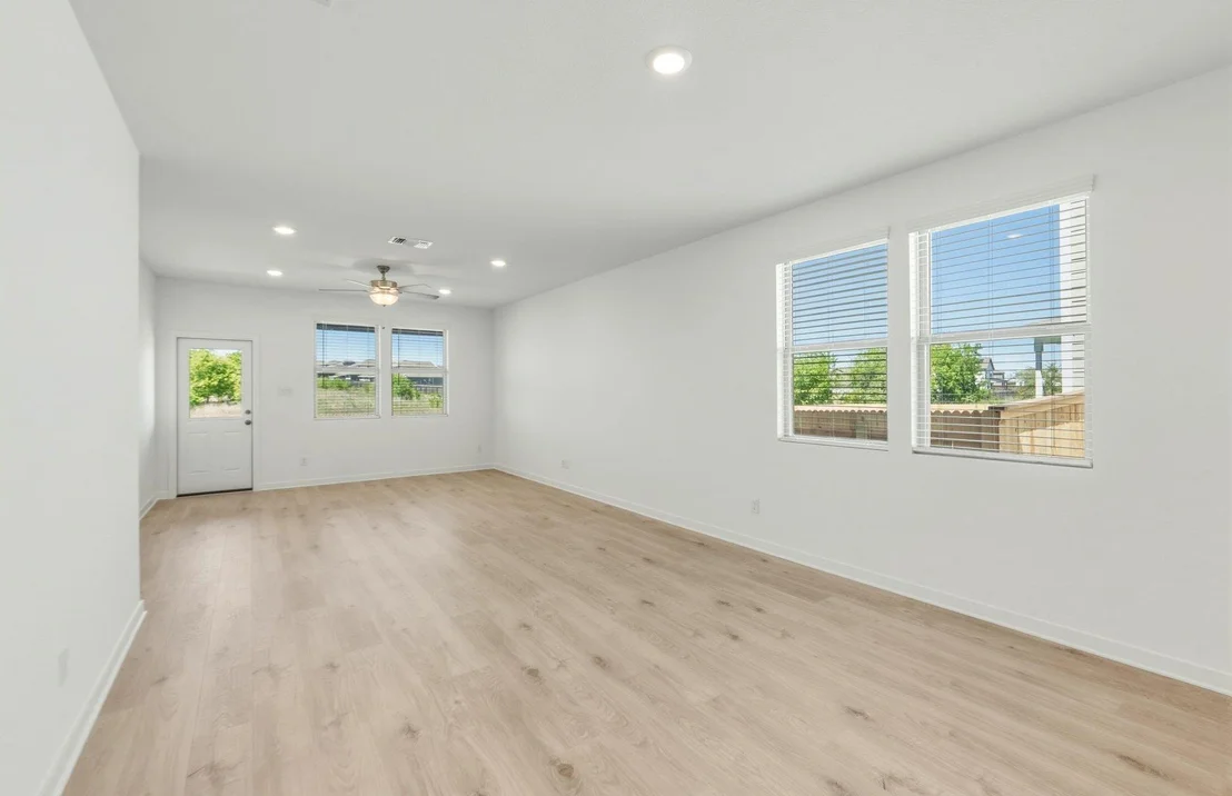 Photo of 5103 Monarda Mint DR