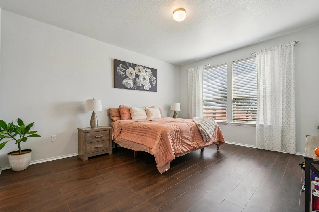 Photo of 221 Bonnet BLVD