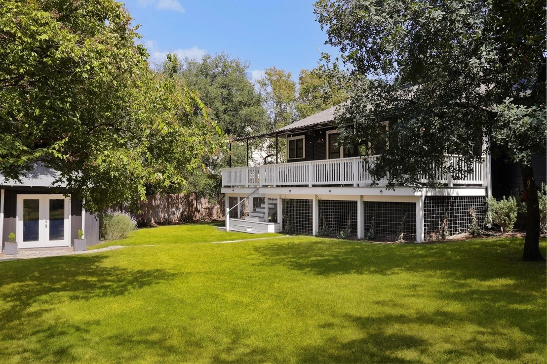 Photo of 1106 Newning Ave