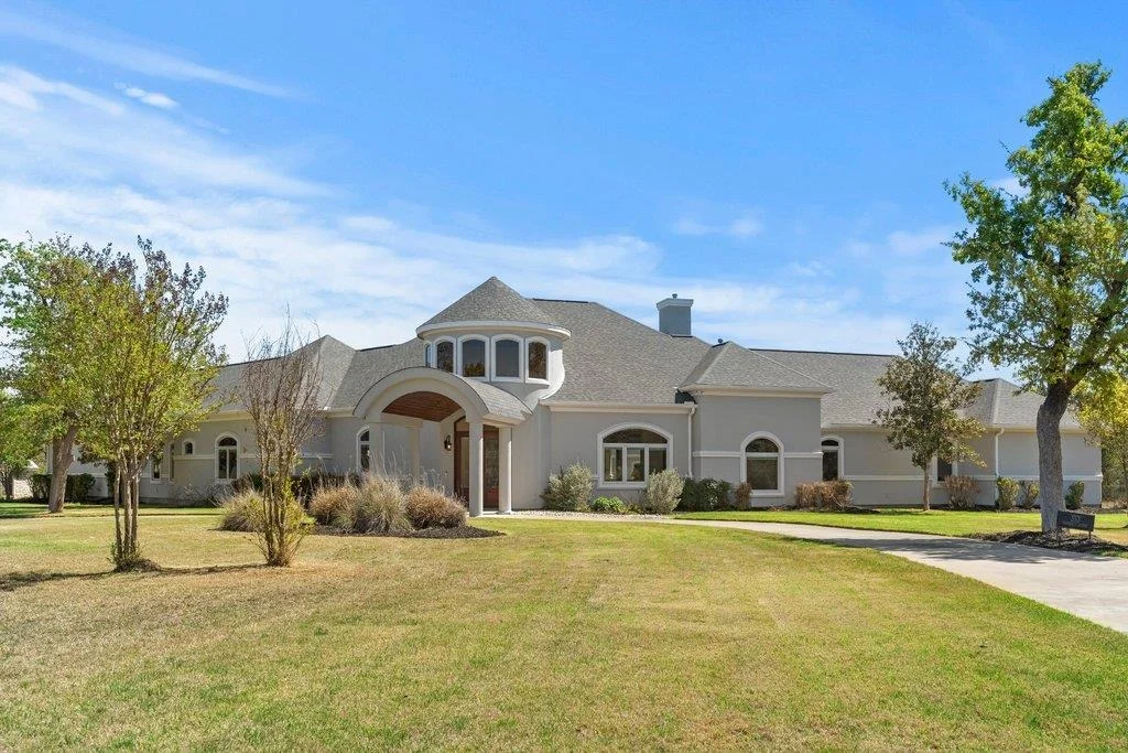 Photo of 353 Stephen F Austin BLVD