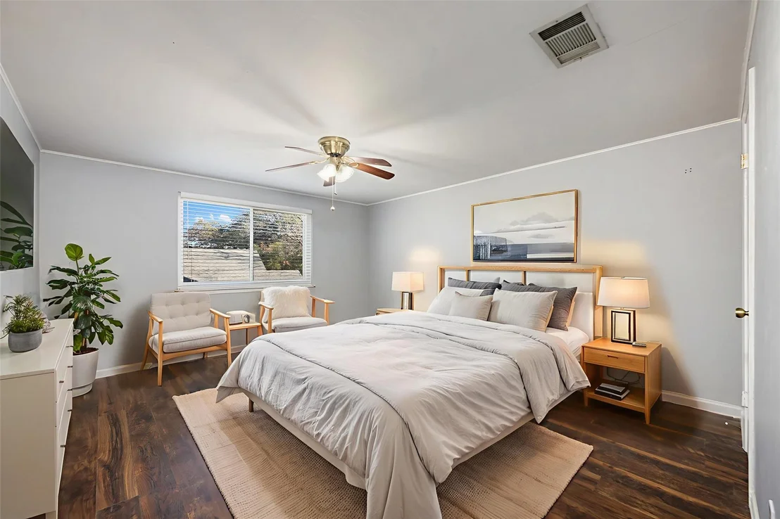 Photo of 1408 Doonesbury DR