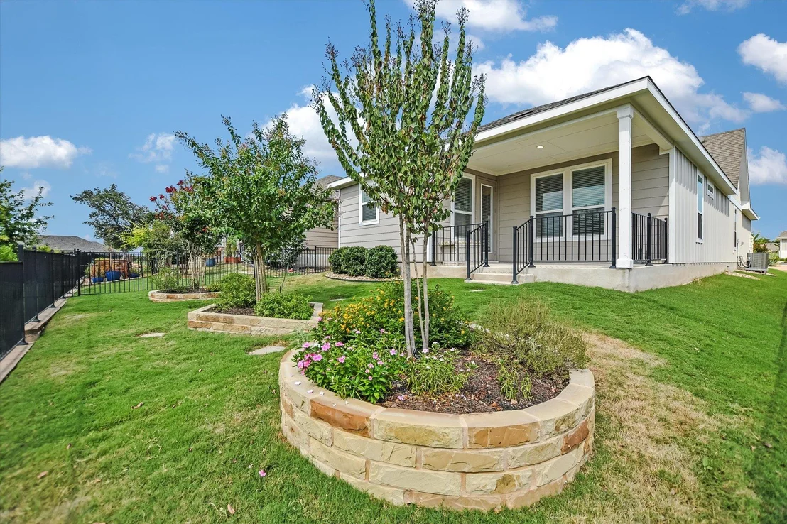Photo of 702 Kitty Hawk RD