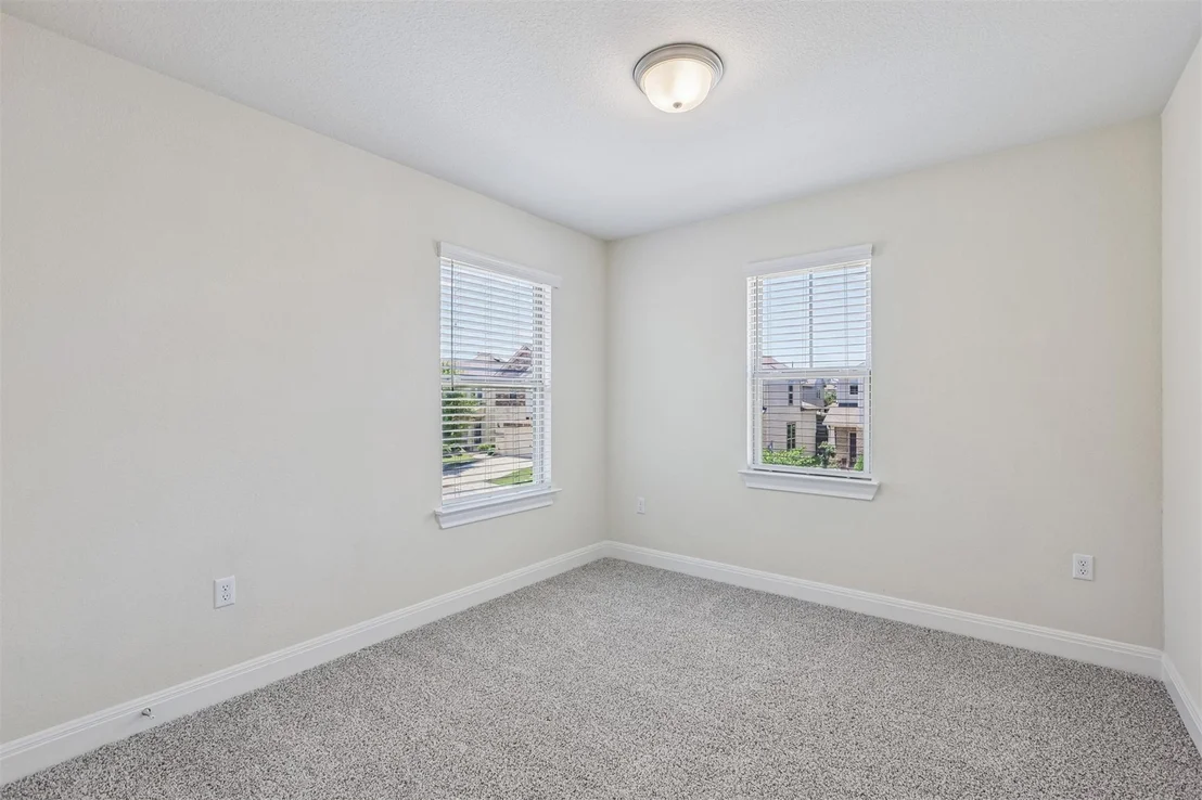Photo of 14011 Hedera DR