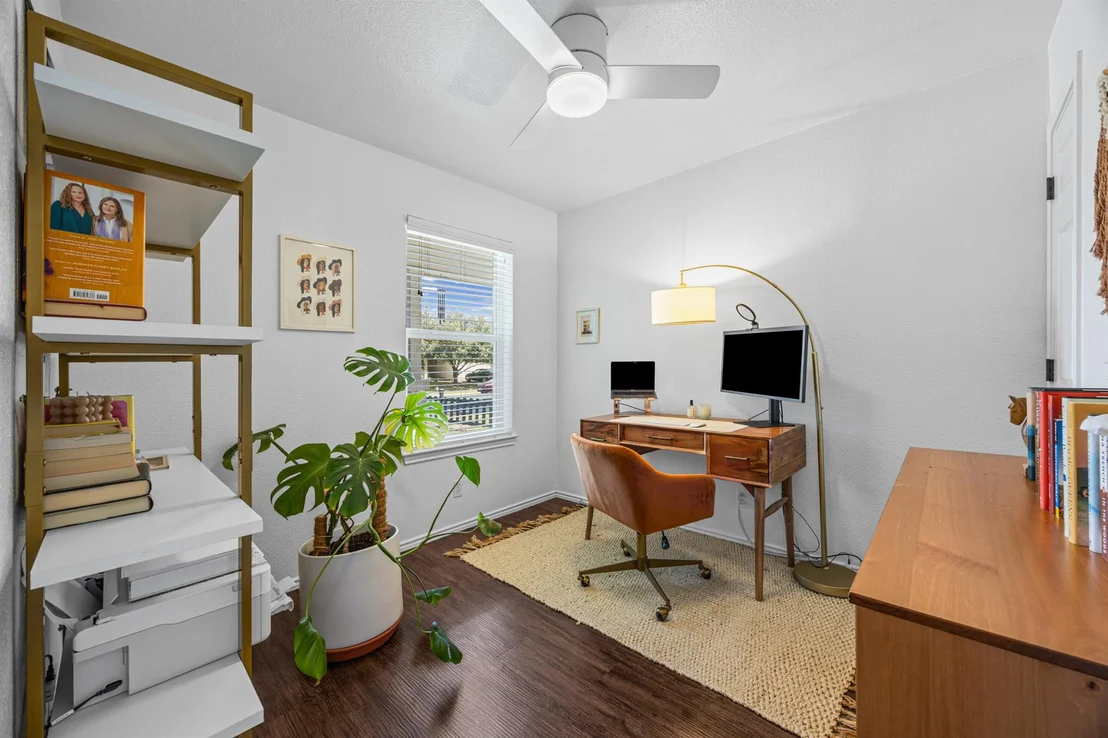 Photo of 6809 Sabrina DR