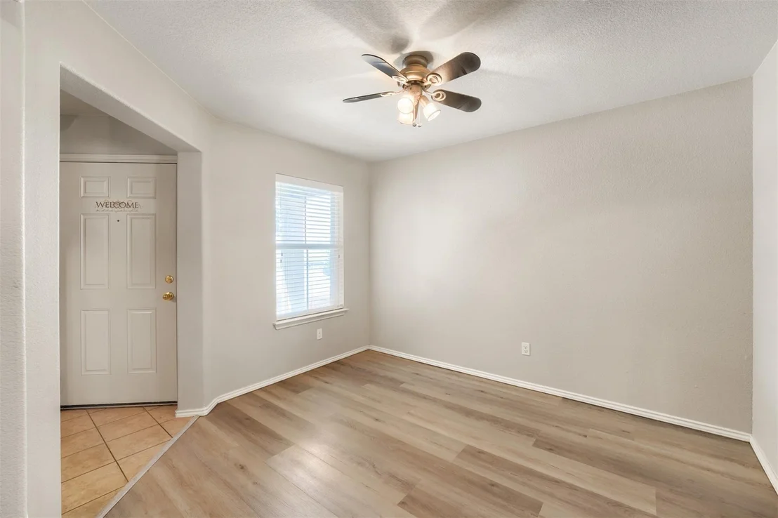 Photo of 13200 Ring DR