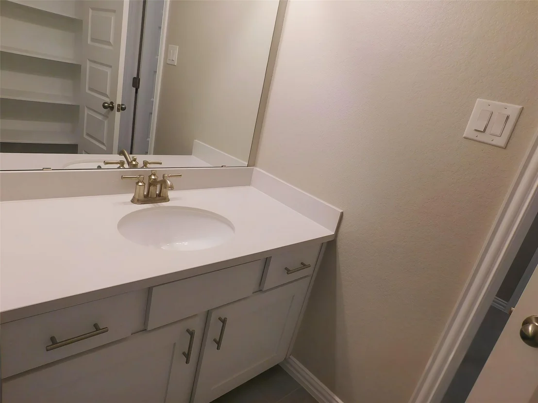 Photo of 2121 WOODED RUN TRL