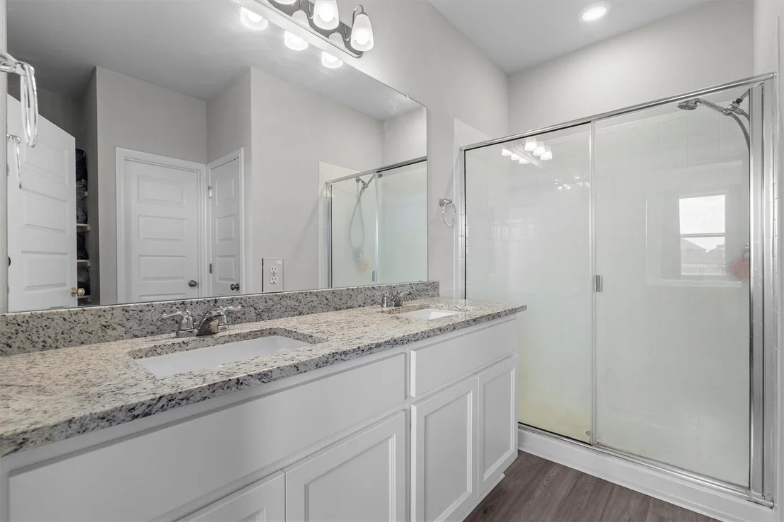 Photo of 310 Tolo DR