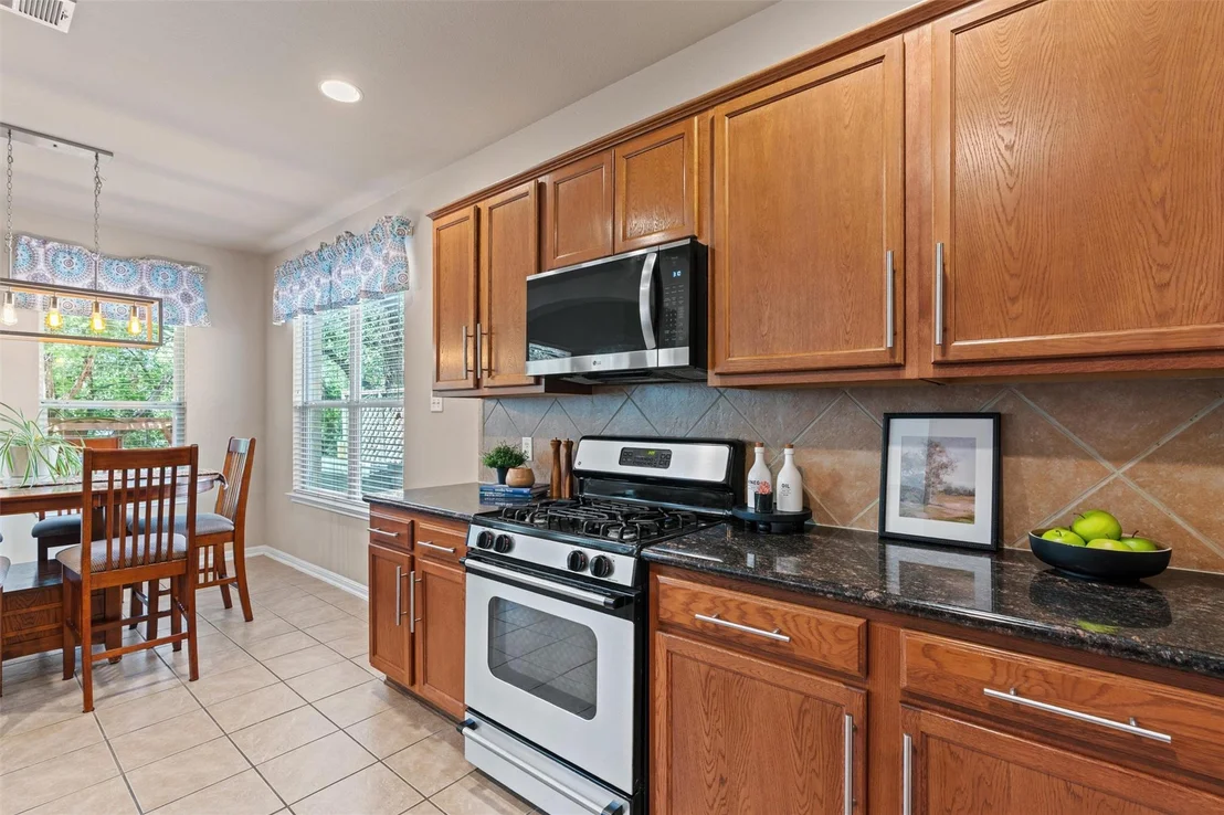 Photo of 1605 Teal TRL