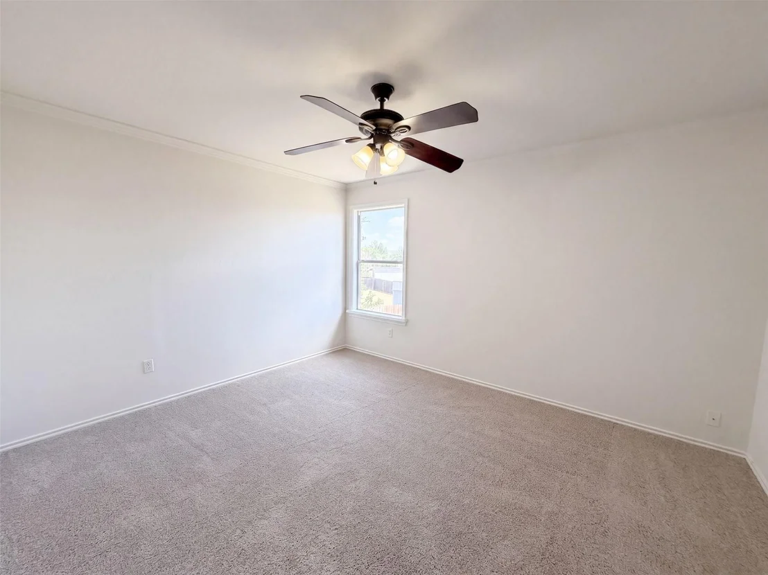 Photo of 101 Gillespie LN