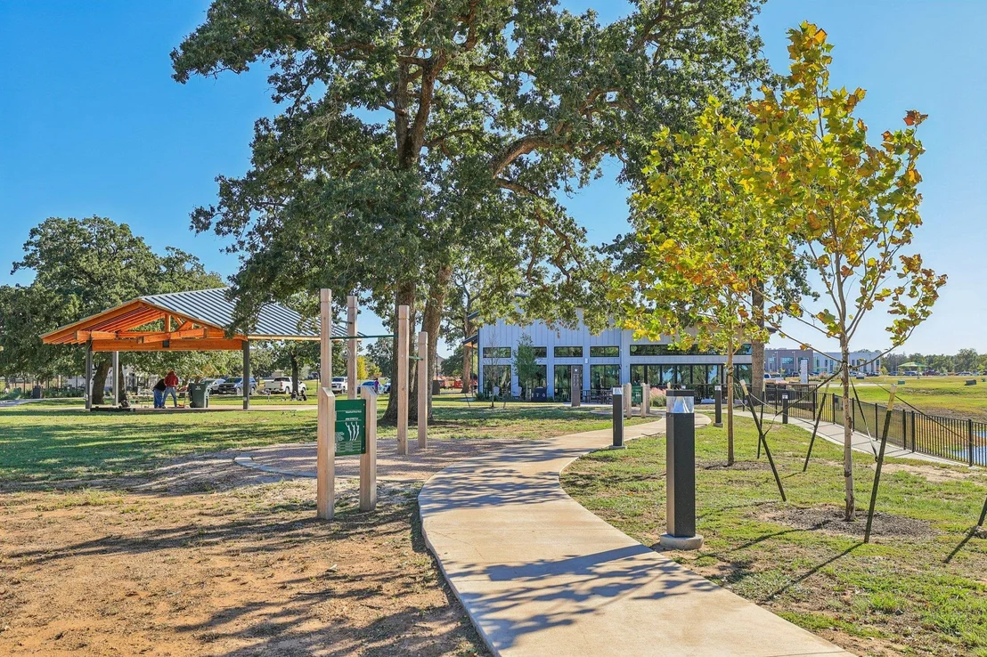Photo of 133 Plumbago LOOP