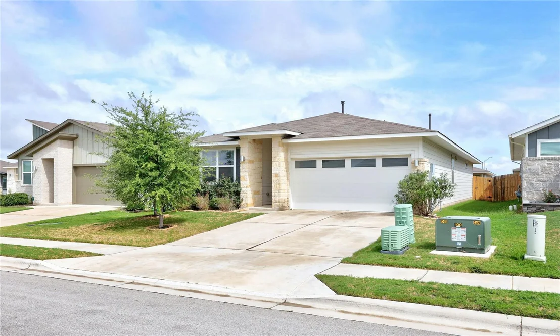 Photo of 141 Parryi CV