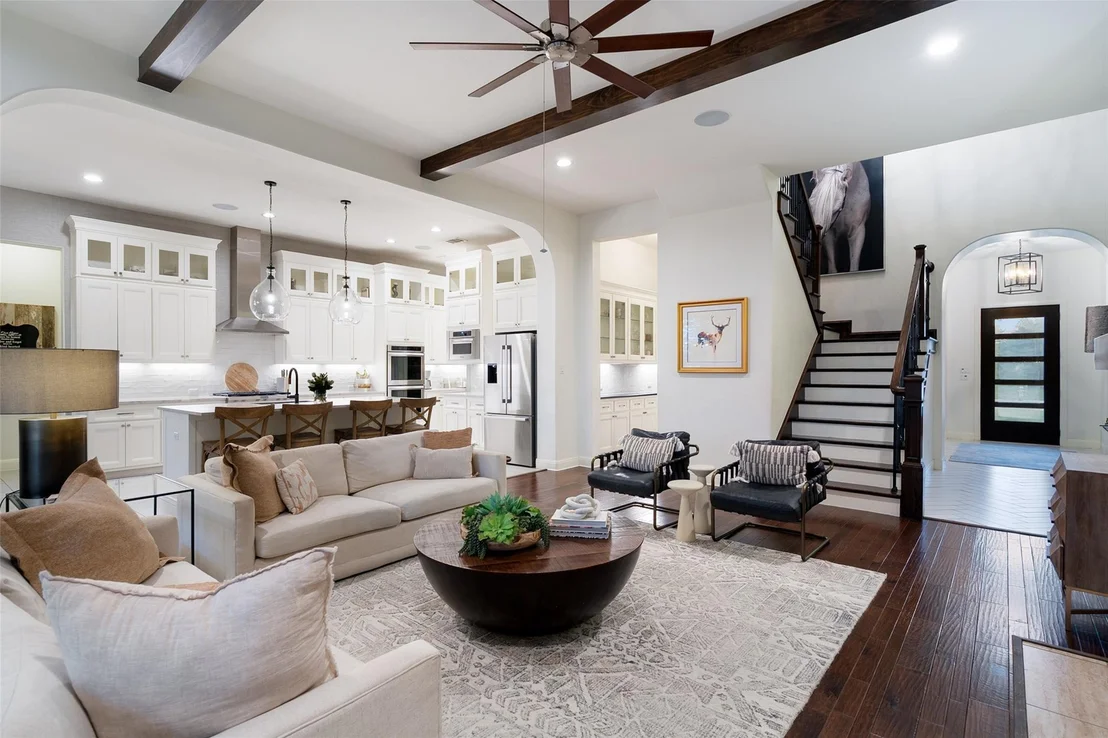 Photo of 4113 Sugarloaf DR