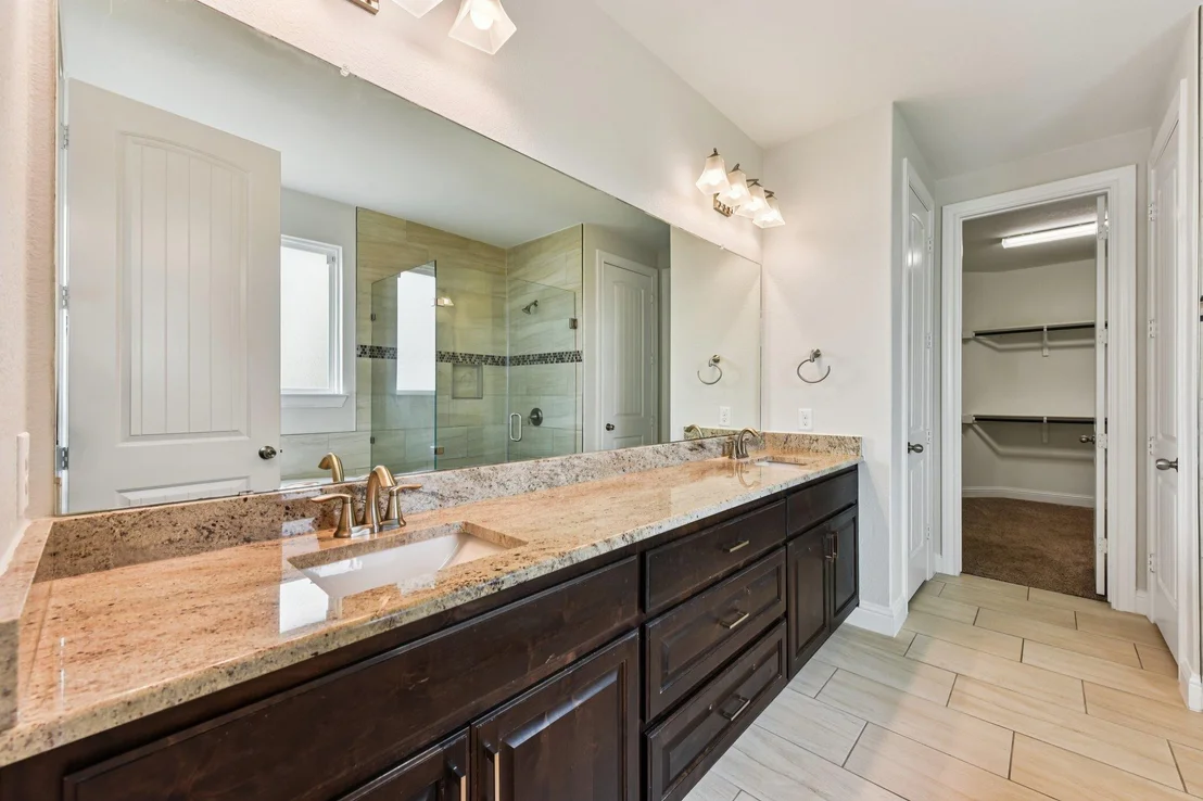 Photo of 114 Magona TRL
