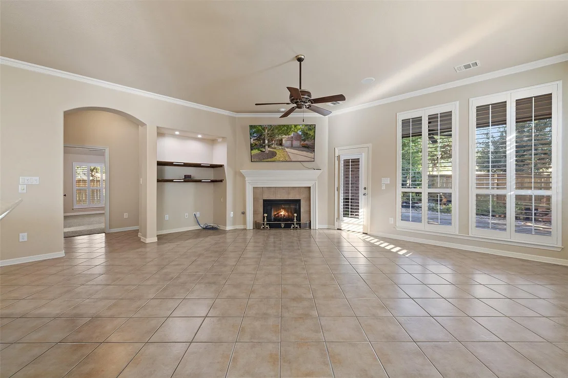 Photo of 1111 Hillridge DR