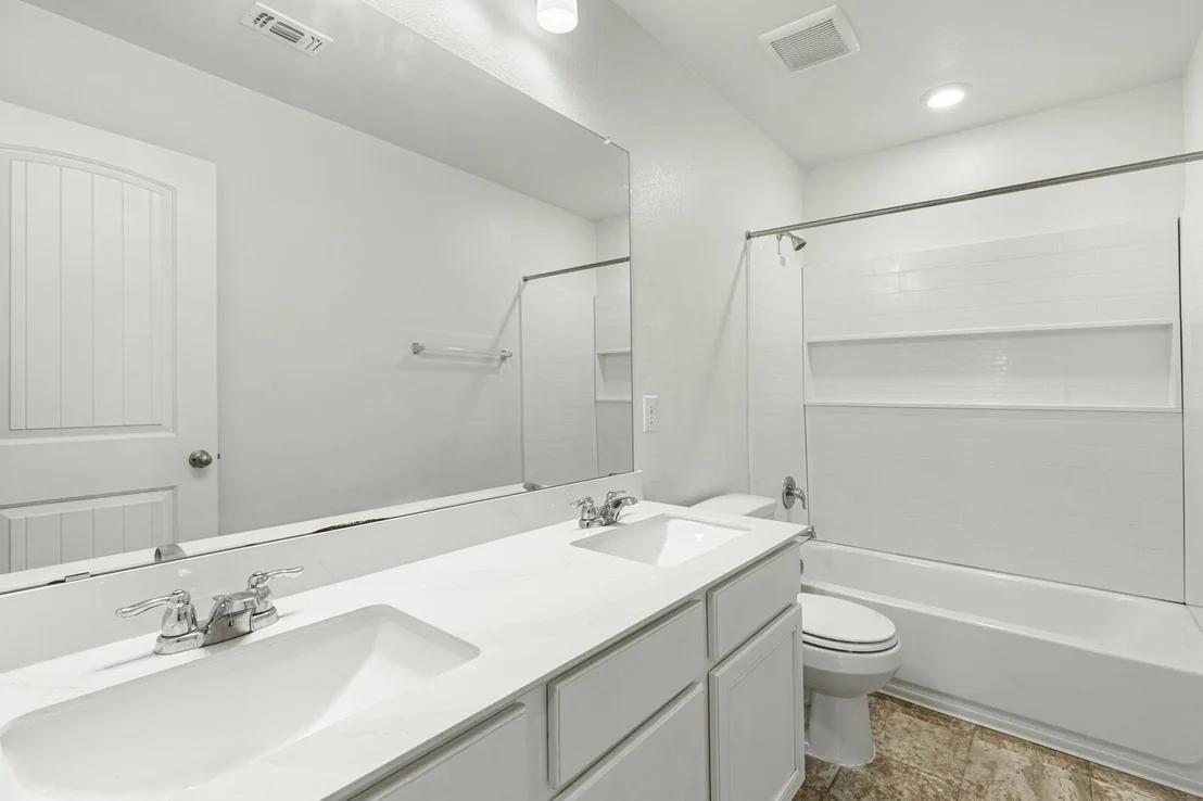 Photo of 1232 Adam LN