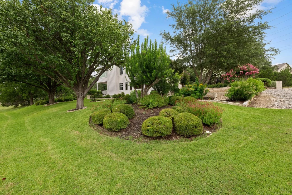 Photo of 730 GOLF CREST LN
