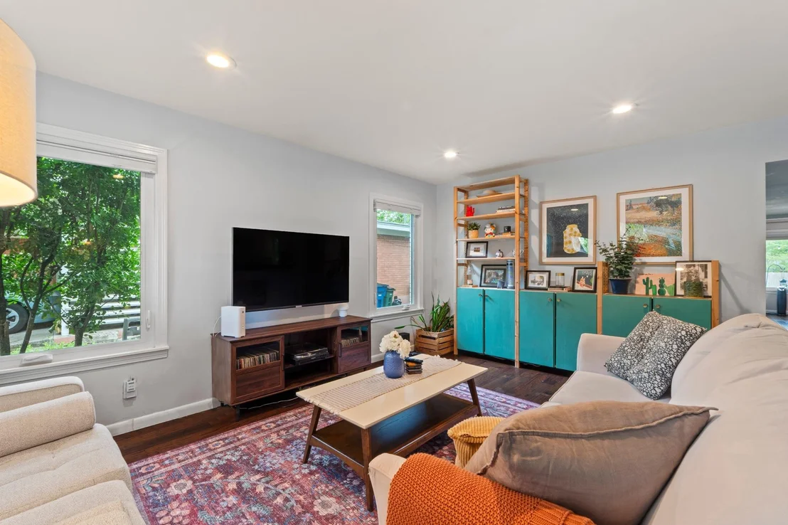 Photo of 1301 Ridgemont DR