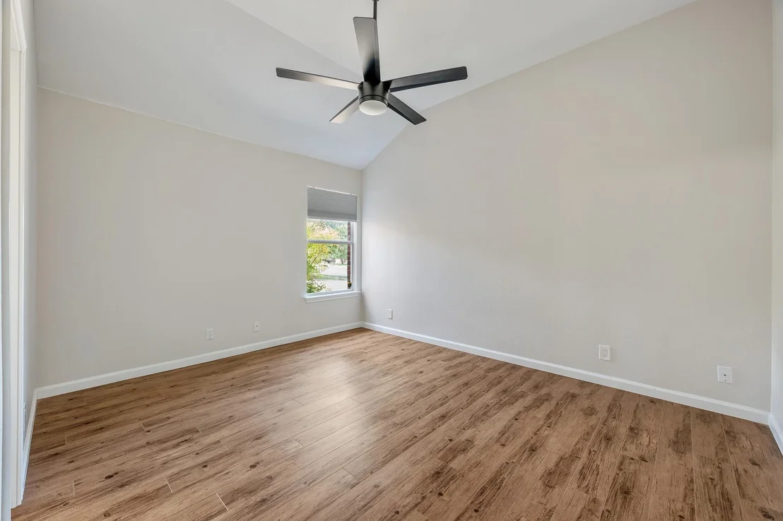 Photo of 712 Kingston Lacy BLVD