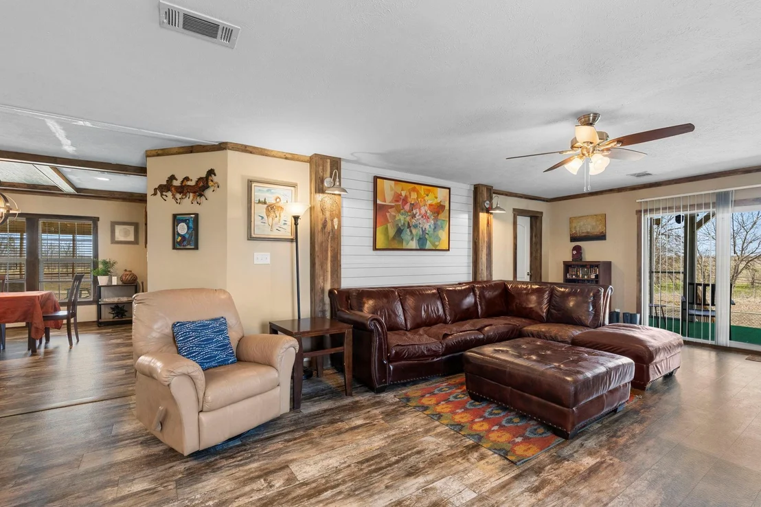 Photo of 498 William Pettus RD