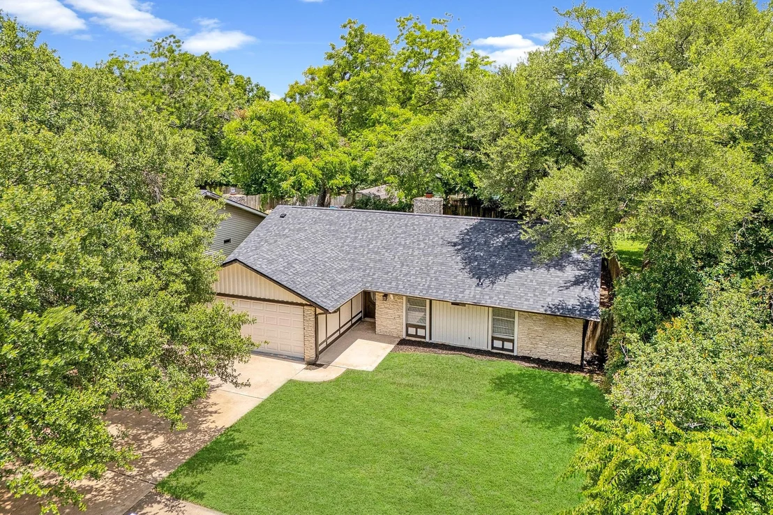 Photo of 10417 Firethorn LN