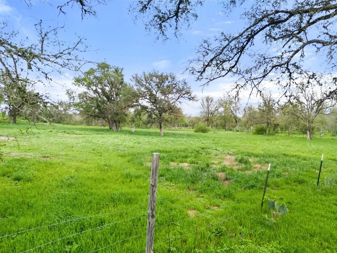 Photo of 274 Old Austin TRL