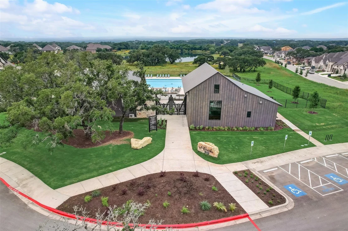 Photo of 285 Coyote Creek WAY