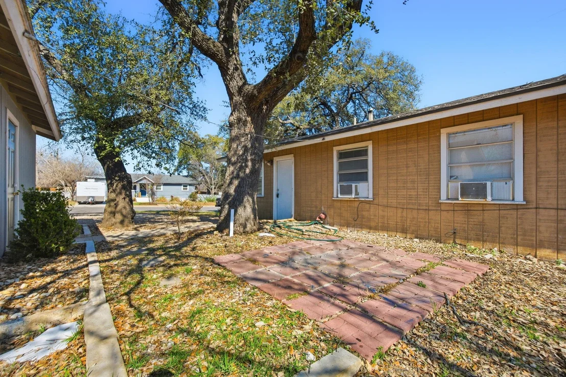 Photo of 202 Forest ST