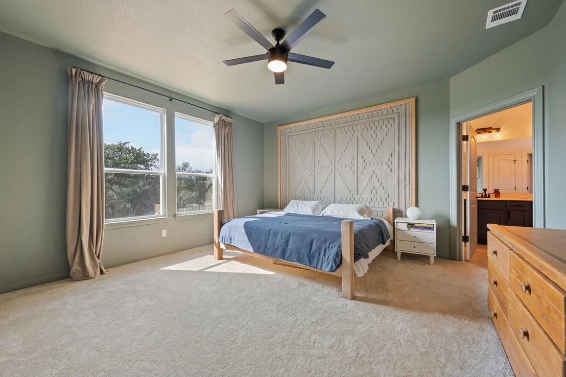 Photo of 337 Barn Hill LOOP