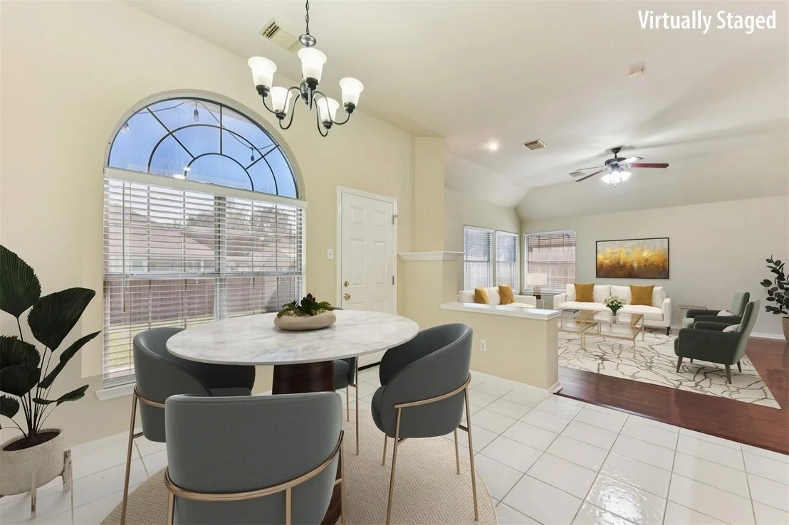Photo of 412 Settlers Valley DR