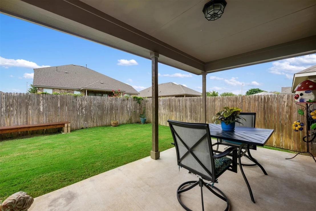 Photo of 604 Longhorn Cavern RD