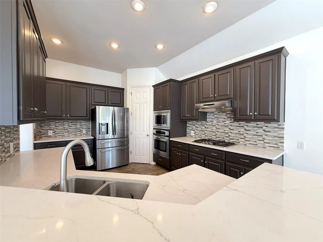 Photo of 14936 Thatcher DR