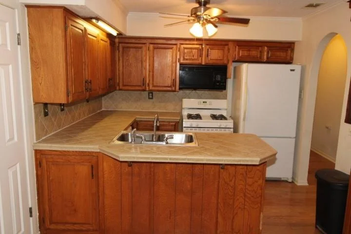 Photo of 2203 Crescent DR