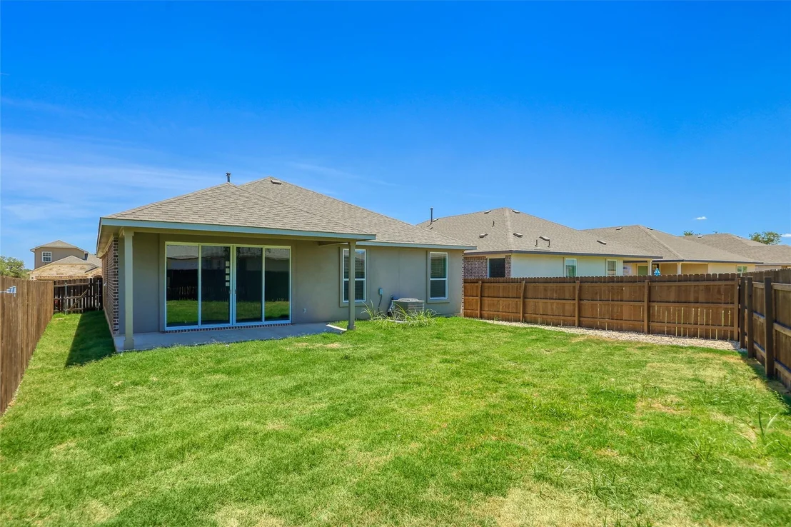 Photo of 1917 Centerline LN