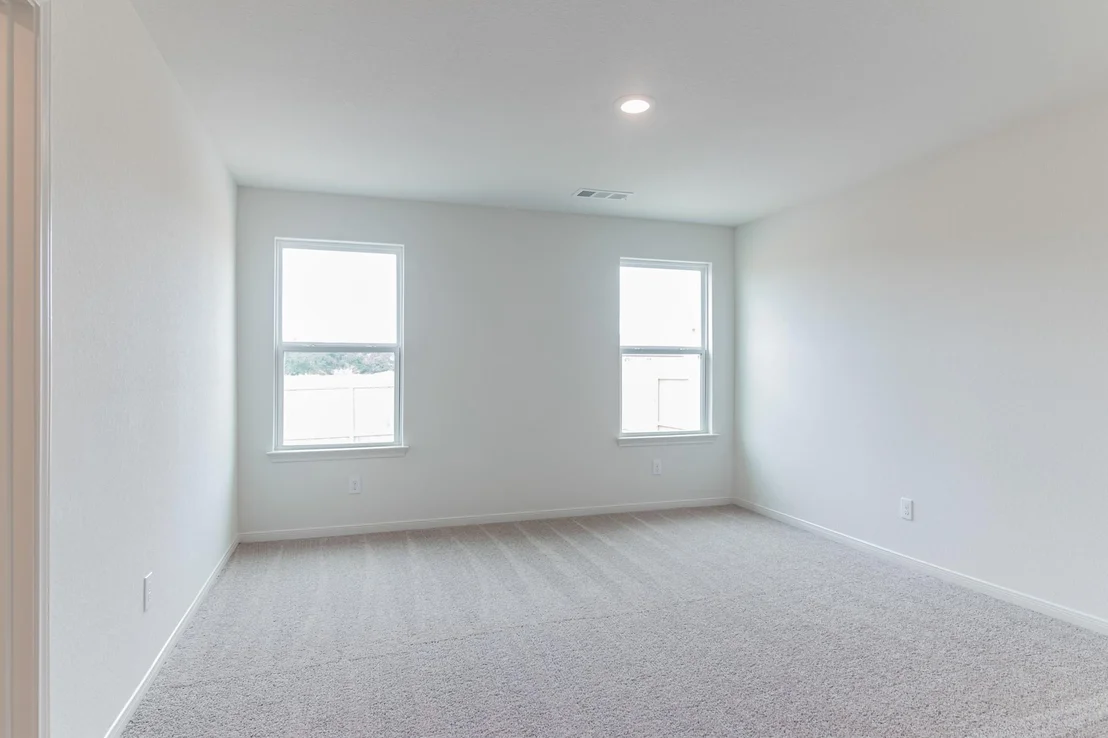 Photo of 112 Allington CIR