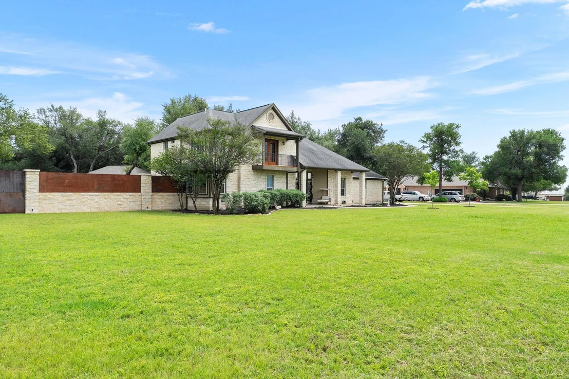 Photo of 101 Landons WAY