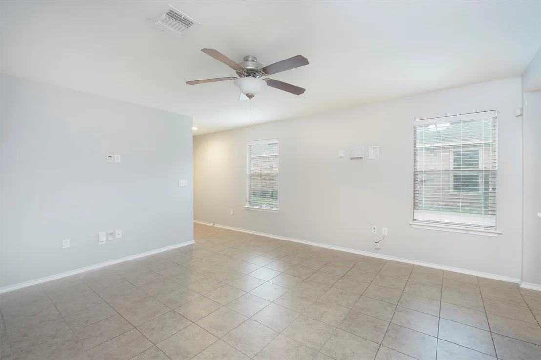 Photo of 11221 Kirkland Hill PATH