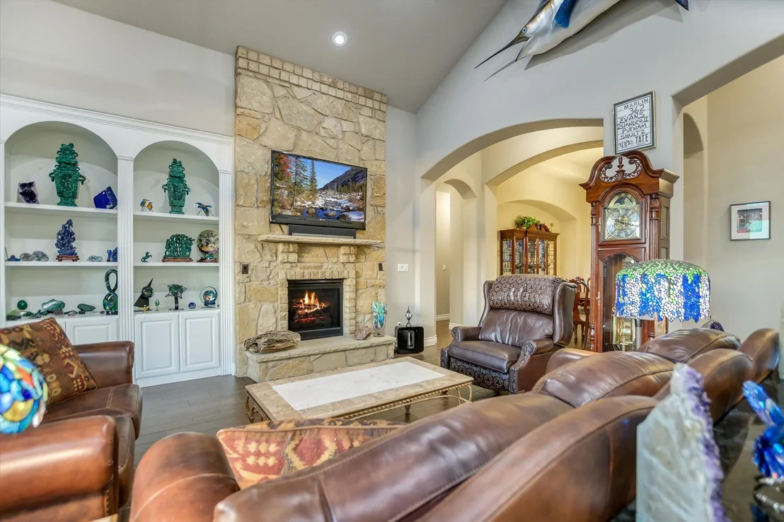 Photo of 3705 Juniper Rim RD