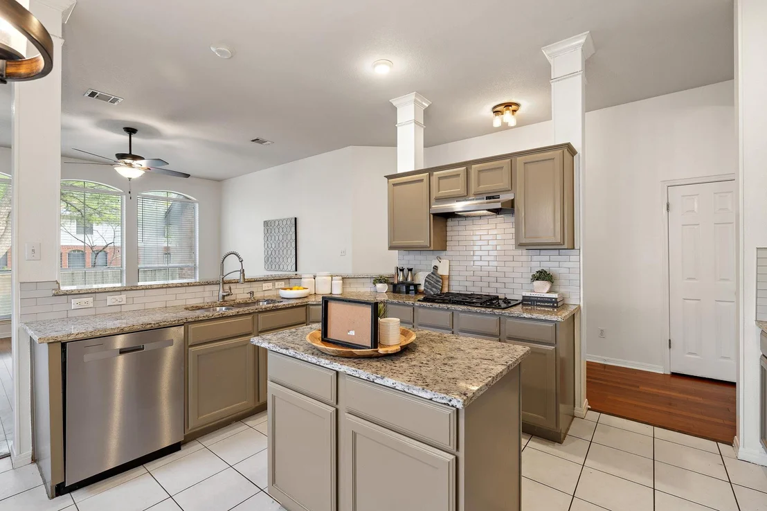Photo of 12713 Cinchring LN